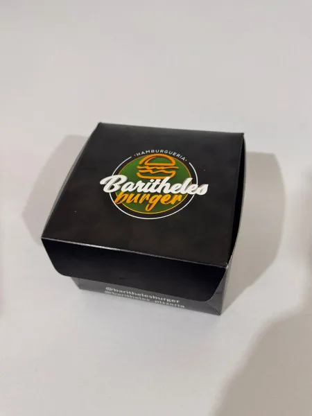 Embalagem de lanche fast food produzida pela Gráfica Máximus